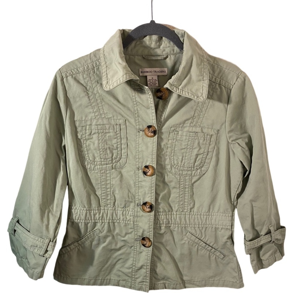 Bamboo Traders jacket. Size M. Beautiful green. Adorable!